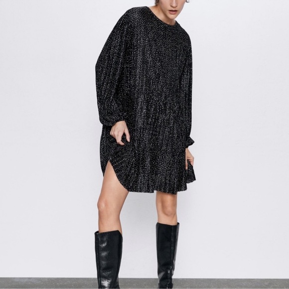 ❤️ Zara Long Sleeved Polkadot Tiered Dress - Picture 2 of 10